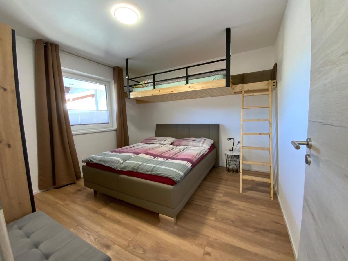 Deluxefort Fuer 10 Gaeste Mit Eigenem Whirlpool Und Fasssauna Imst Bagian luar foto