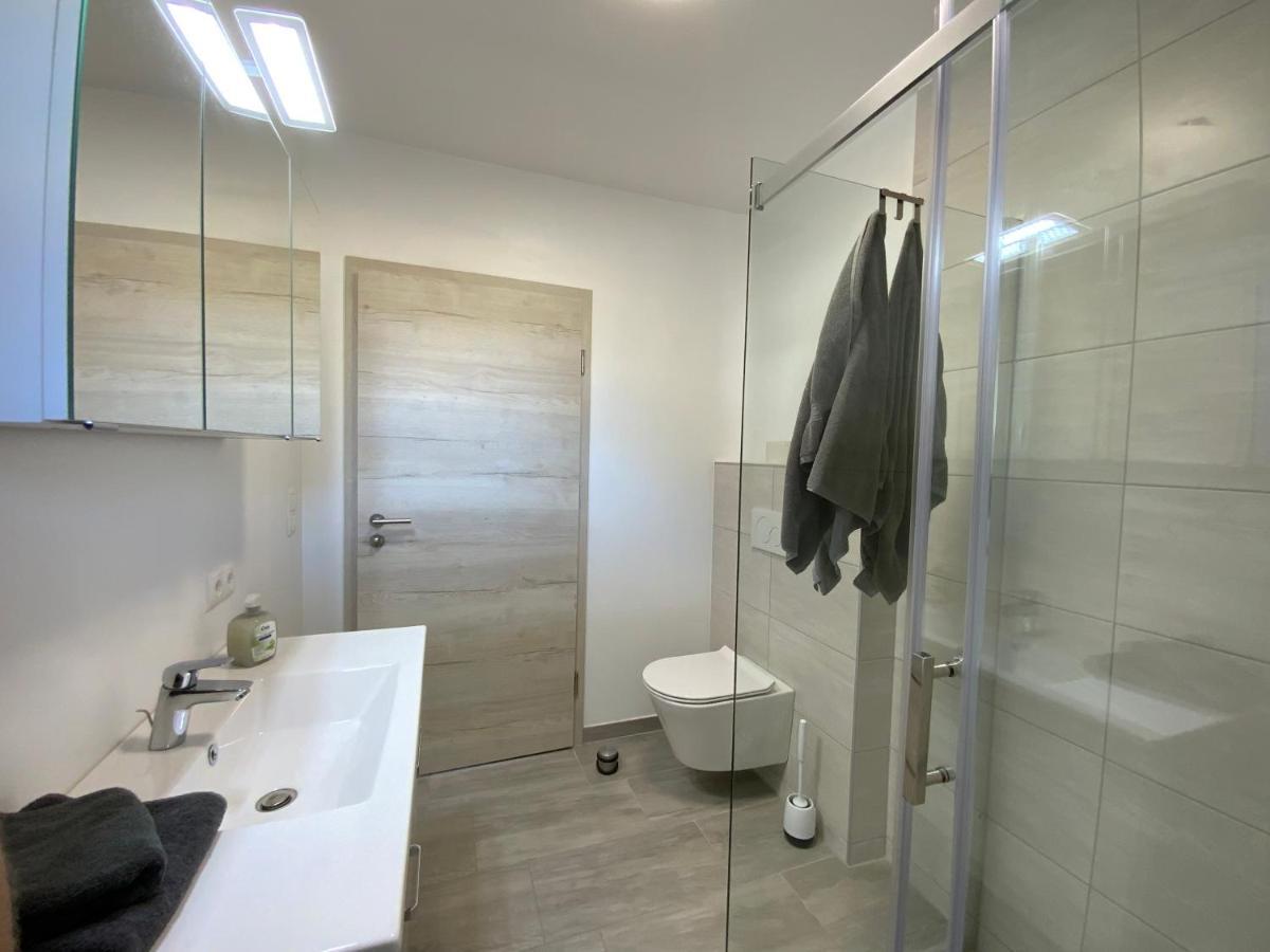 Deluxefort Fuer 10 Gaeste Mit Eigenem Whirlpool Und Fasssauna Imst Bagian luar foto